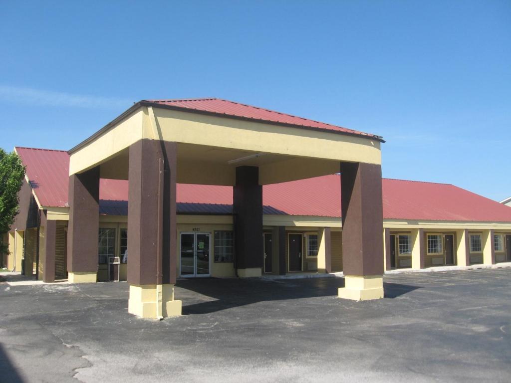 Meridian Extended Stay Hotel オクラホマシティ エクステリア 写真
